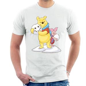 Disney Christmas Winnie The Pooh And Piglet Building Snowman Men's T-Shirt