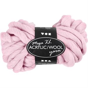Chunky yarn of acrylic/wool